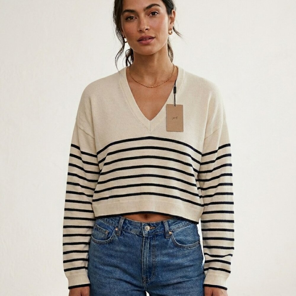N°21 Striped V-Neck Sweater Cream Black 100% Wool Knit Pullover Top Size 14 NWT